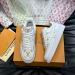 OFF WHITE Sneakers 849
