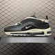 NIKE Sneakers 607