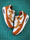 NIKE AIRMAX  588