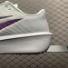 NIKE Sneakers 829