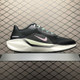 NIKE Sneakers 831