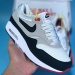 NIKE AIRMAX  41