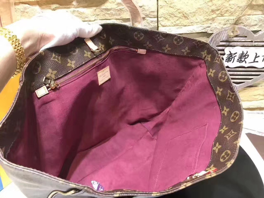 LV Handbag M41208A