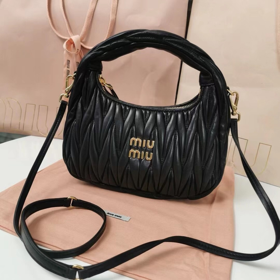 MIU Miu Wander bag BLACK