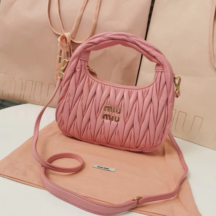 MIU Miu Wander bag PINK