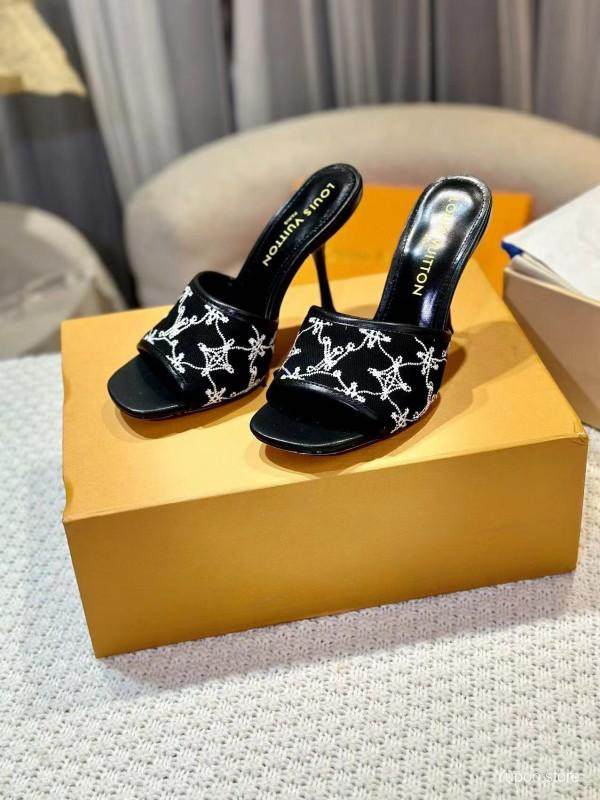 Louis Vuitton Black White Embroidered Leather High Heel