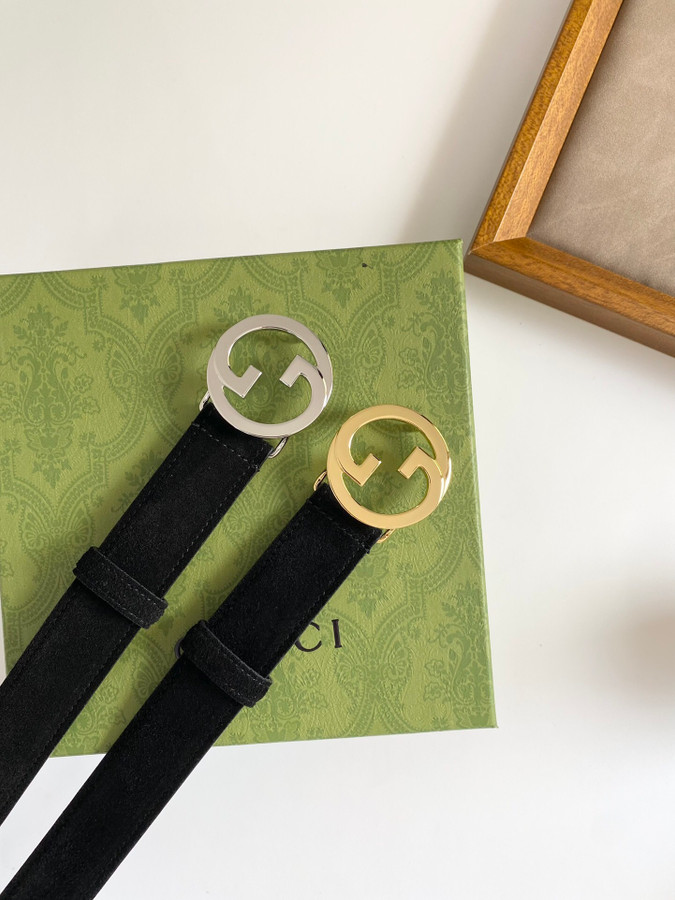 Gucci Blondie belt 690557