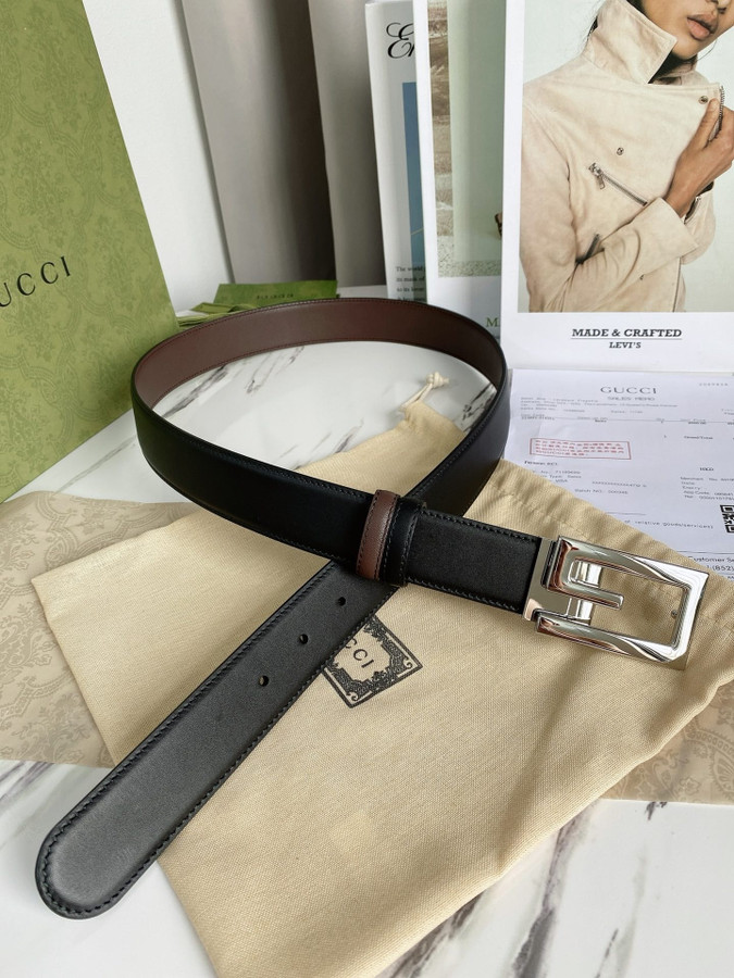 Gucci reversible belt with Square G buckle 626974