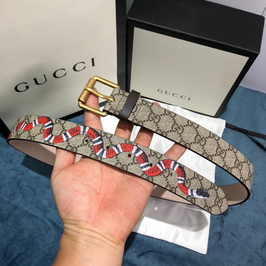 Gucci GG Supreme belt with kingsnake print