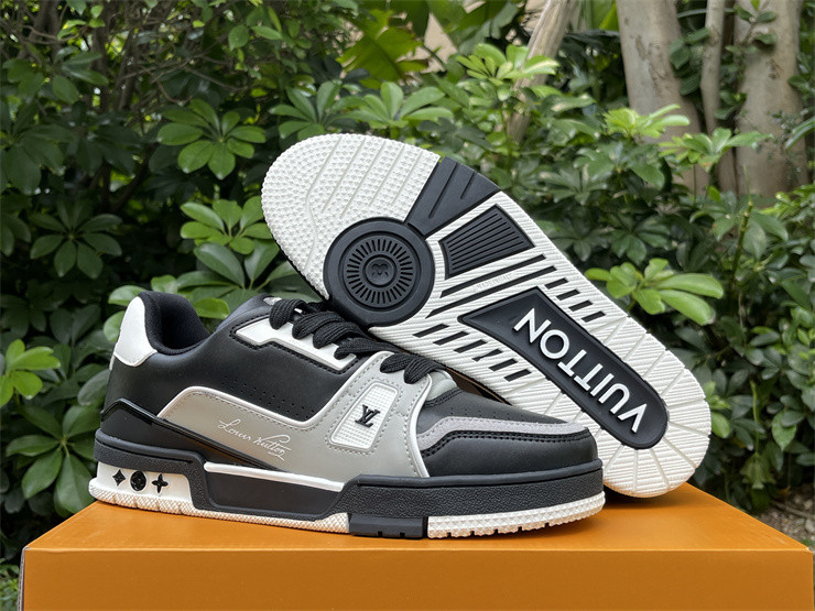 LOUIS VUITTON SHOES TRAINERS BLACK