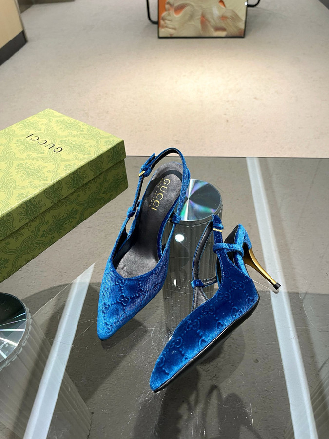GUCCI KITTEN BLUE