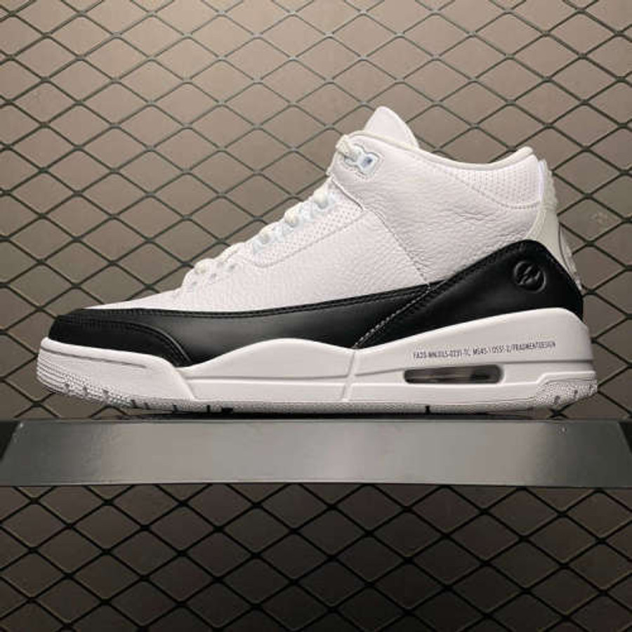 JORDANS Sneakers 968