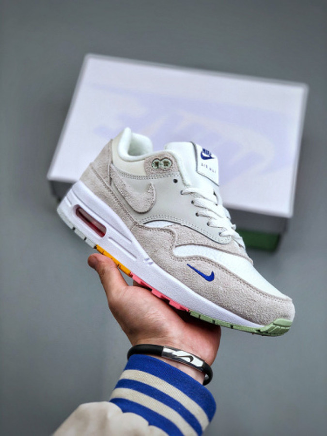 NIKE AIRMAX  439