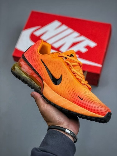 NIKE AIRMAX  273