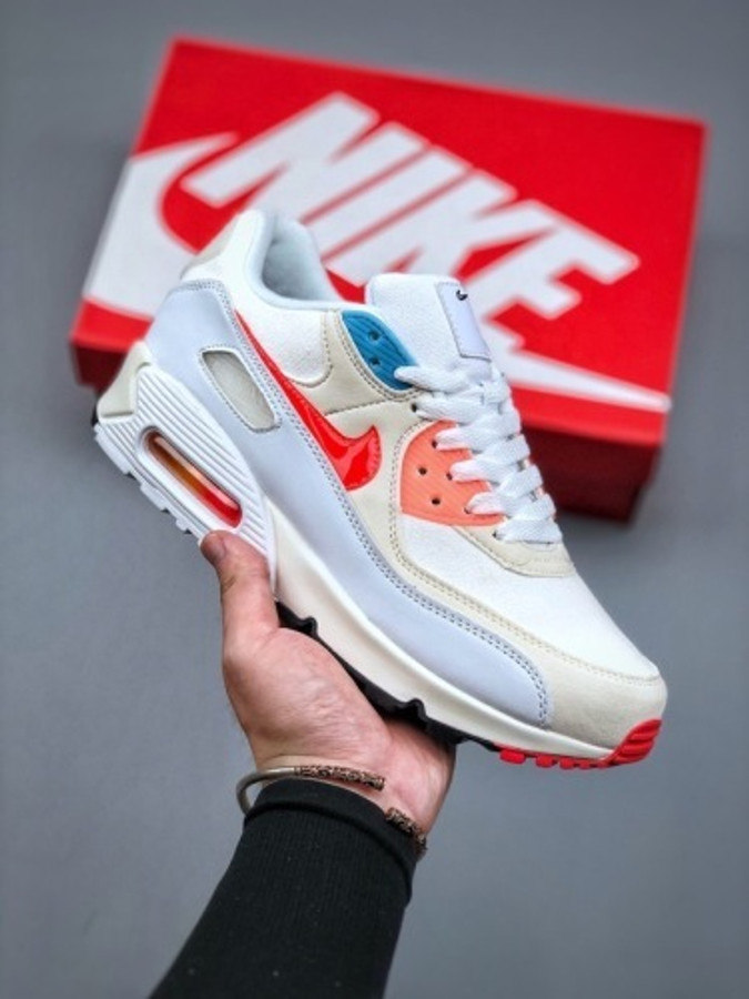 NIKE AIRMAX 567