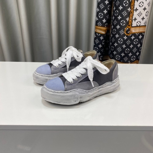 MIAHARA YASUHIRO Sneakers 132
