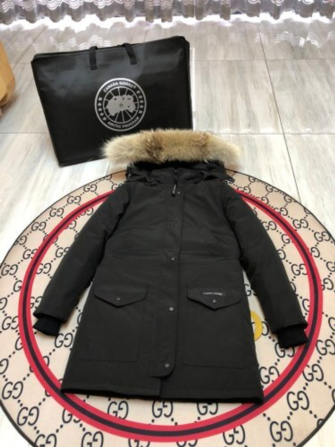 Canada Goose  182
