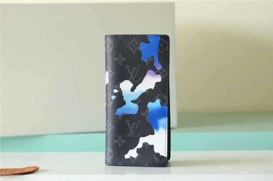 LV LVQ271 LV Wallet | 763