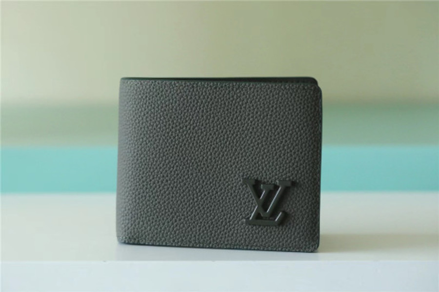LV LVQ305 LV Wallet | 296