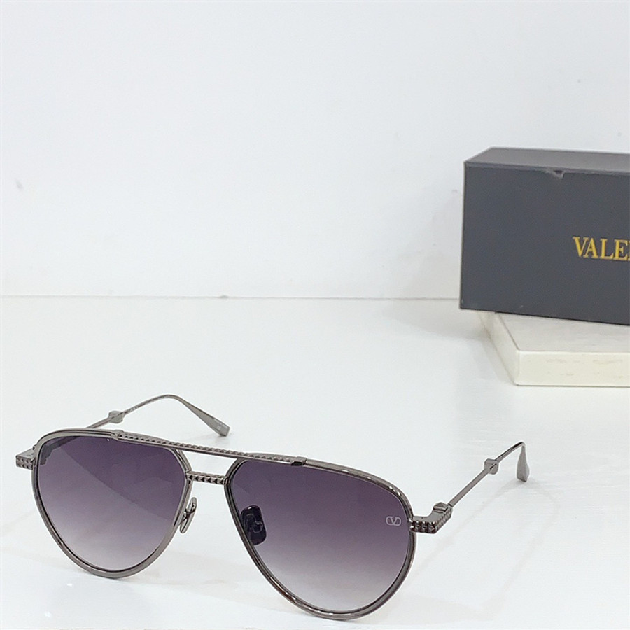 VALENTINO SUNGLASSES 102