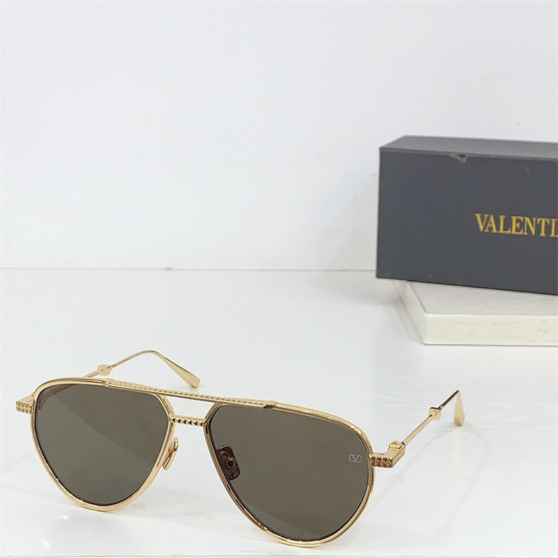 VALENTINO SUNGLASSES 105