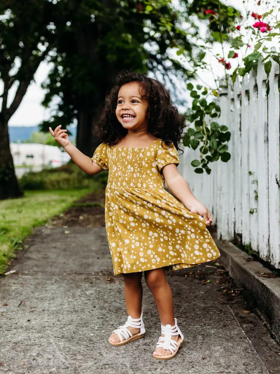 City Mouse Studio Smocked Jersey Dress in Mustard Daisy