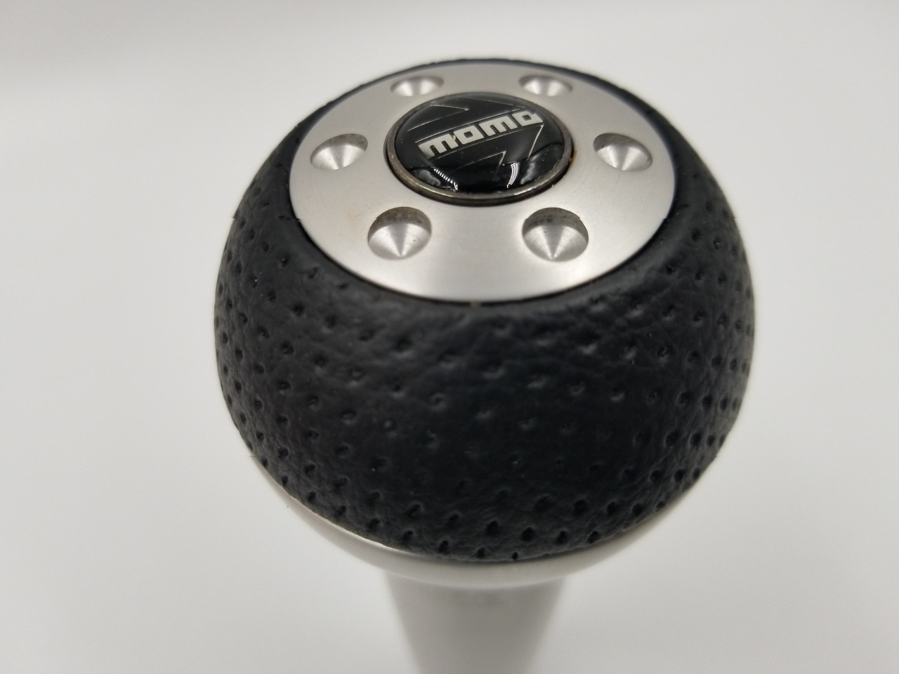 NOS - MOMO Shifter - Genuine Saab (Automatic) - Part #32014902