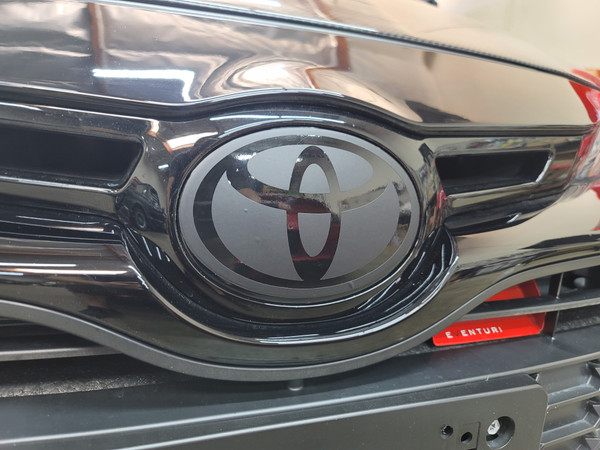 Front & Rear Emblem Badge Overlay Wrap (2023-2024 Corolla GR)