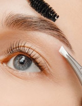 How to Care for Lashes and Brows After Cosmetic Treatments