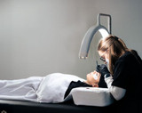 Common Problems During Eyelash Styling – Tearing, Twitching Eyelids, Irritations