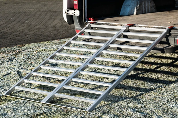 Auffahrrampe klappbar, 1.800 x 1200 mm, 1090 kg - 2