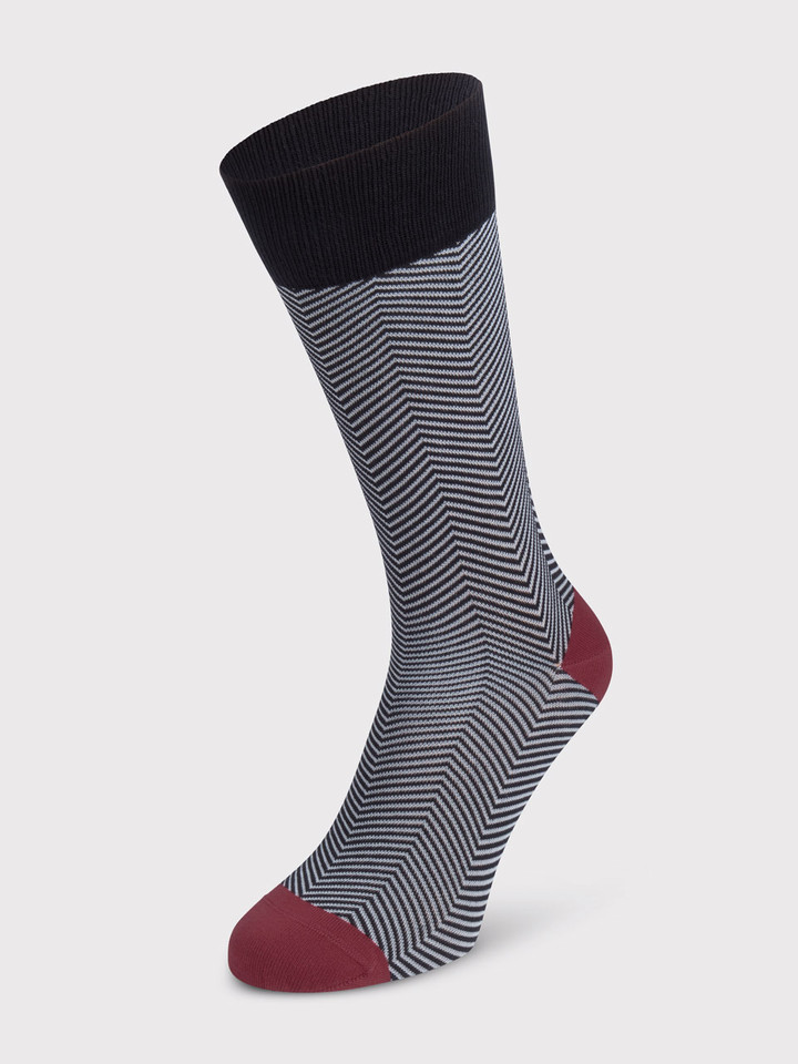 Mens Black Lux Taylor Patterned Socks On Foot