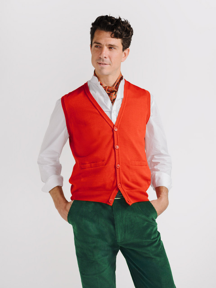 Spice Merino Waistcoat model 01