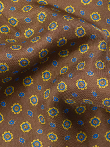 Mens Brown Foulard Pocket Square Closeup