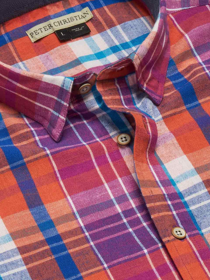 Check Short Sleeve Linen and Cotton Shirt Collar Closeup