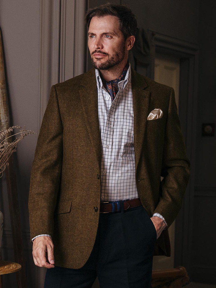 Mens Tobacco Lightweight Tweed Jacket on Model