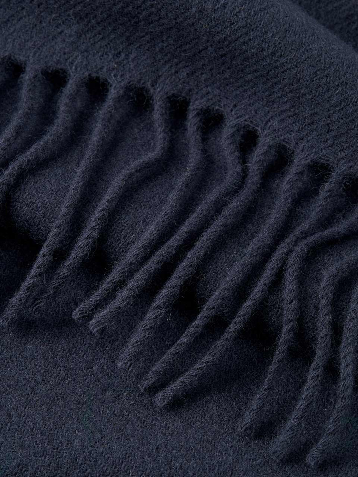 Navy 100% Lambswool Scarf