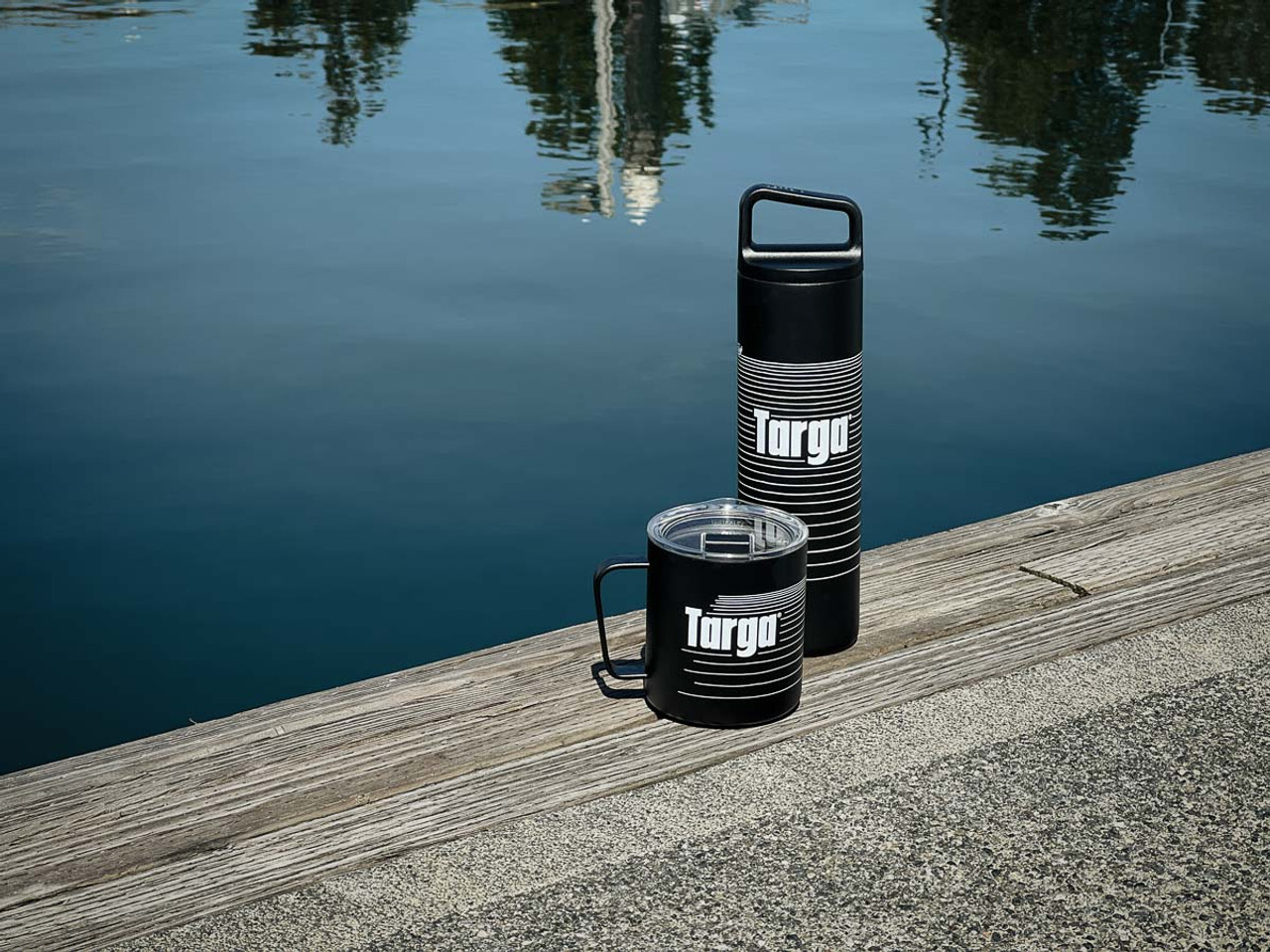 https://cdn11.bigcommerce.com/s-nxgzdbm842/images/stencil/1280x1280/products/113/385/MiiR_Mug_Water_Bottle-6__10048.1661210302.jpg?c=1