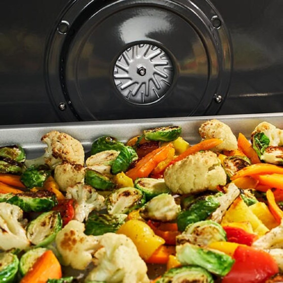 Whirlpool® 30-inch Induction Range with No Preheat Air Fry WSIS5030RZ