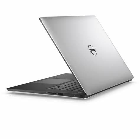 DELL PRECISION 5520 I7-7820HQ CPU @ 2.90GHZ 32GB RAM 1TB NVME SSD QUADRO M1200 MOBILE