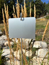 Extra-large garden marker with 20-inch thick galvanized wire and 5.375" x 4" rounded aluminum plate – heavy-duty metal plant tag for outdoor use