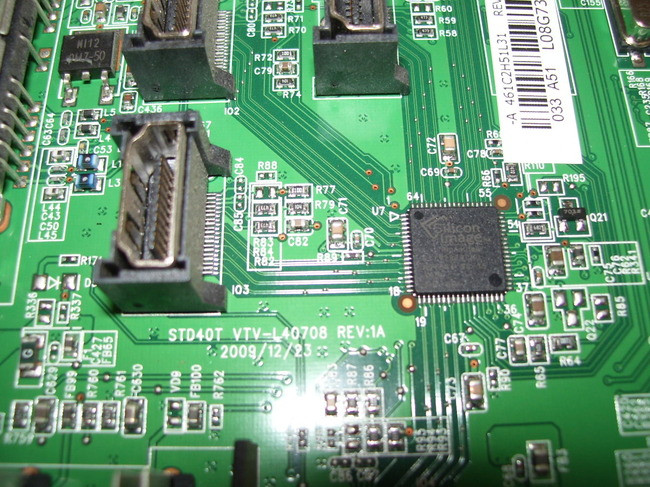 Carte Mère Toshiba 46L5200U - Main Board VTV-L40715 (461C4R51L13 / 431C4R51L13)