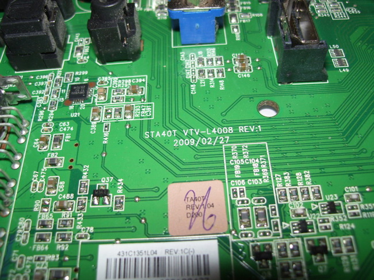 Toshiba 40RV525R Main Board STA40T VTVL4008 / 431C1351L04 / 75014225