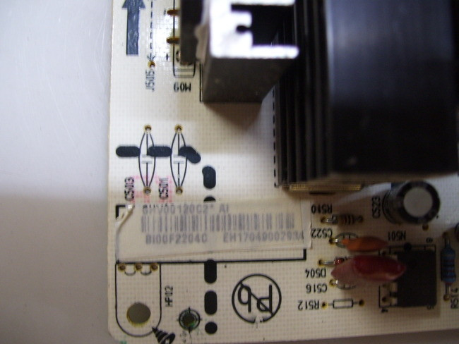 Dynex DX-LCD32-09 Power Supply Board 569HV02200 / 6HV00120C2 ...