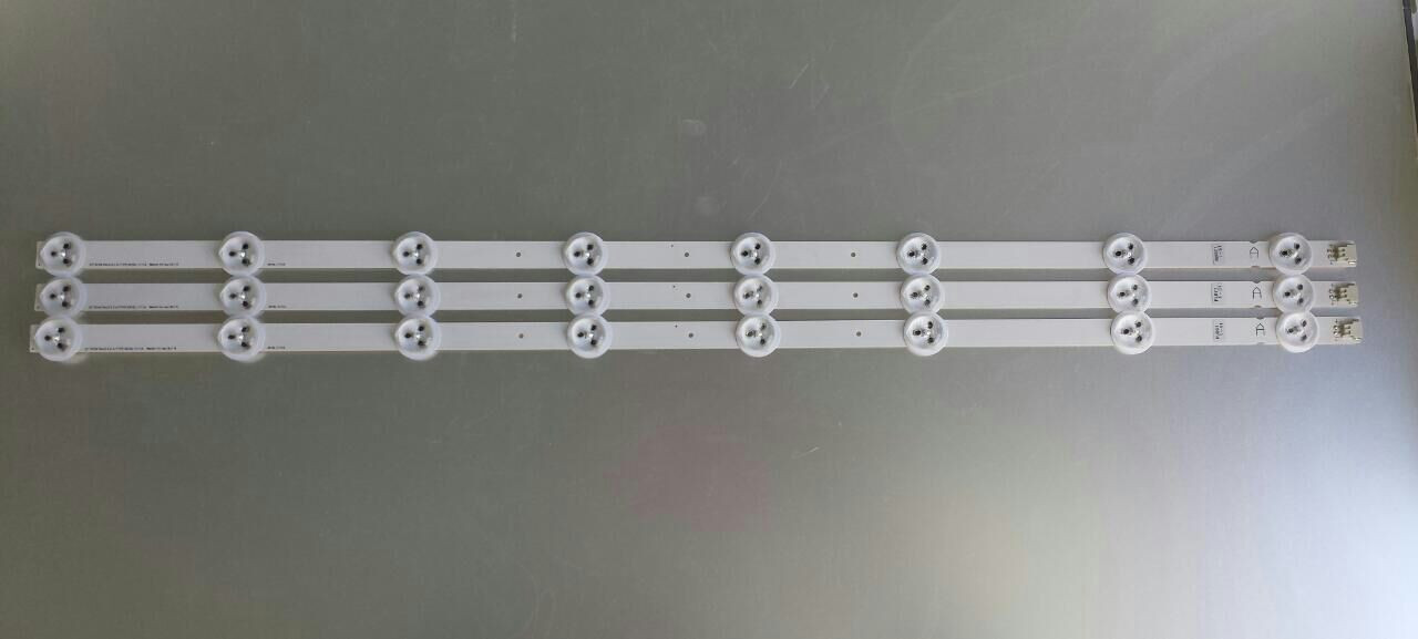 ニック　Panasonic LGB16128 3個セット LED美品 Panasonic TC-L32B6 LED STRIPS 6916L-1111A / (Set OF 3