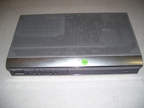 Hitachi AUDIO VIDEO ConTROL CENTER AVC76L