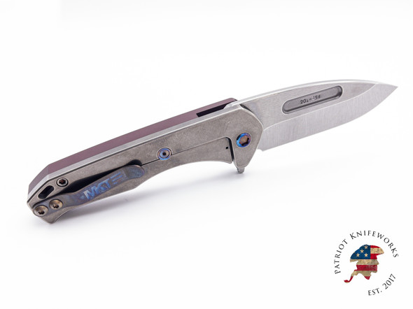 Medford Swift FL Flipper S35VN Tumbled DP Blade/Red Handle/Tumbled Spring/Flamed HW Clip Medford Swift FL Flipper S35VN Tumbled DP Blade/Red Handle/Tumbled Spring/Flamed HW Clip