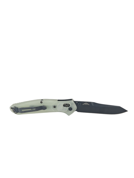 BENCHMADE OSBORNE AXIS LOCK KNIFE NATURAL G10 3.4" M4 BLACK REVERSE TANTO 940BK-2004 (PREOWNED)