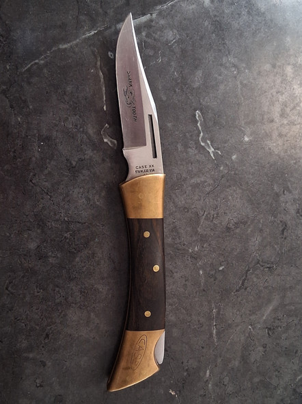Vintage Case XX USA 2 Dot Shark Tooth Lockback Knife  P197 LSSP