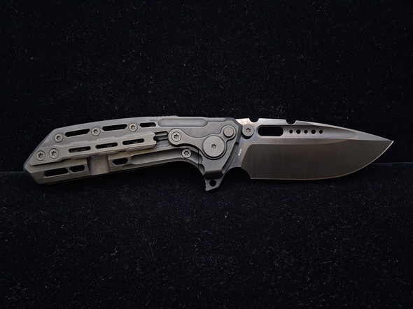 Reate Terminator TX228 - Black DLC Titanium - M390 Black DLC Blade